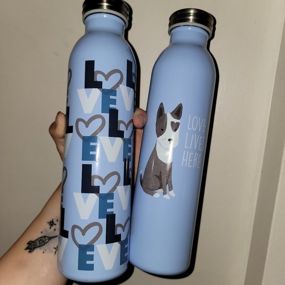 Ellen Degeneres Water Bottles Set of 2 - Picture 1 of 2